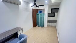 The Esparis (D18), Condominium #626991201
